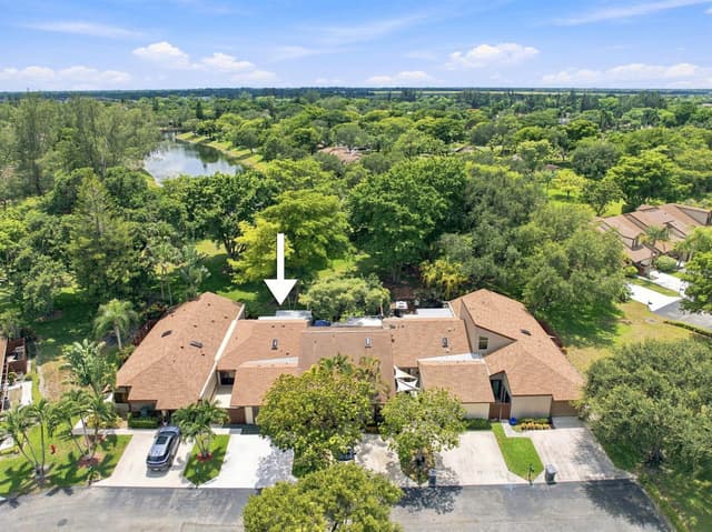 22311 WHISTLING PINES Lane, Boca Raton FL 33428 - Boca Raton, FL - Photo 2
