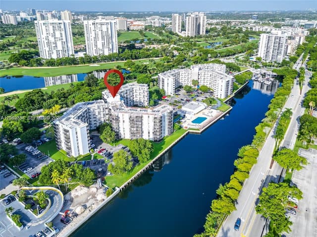 3401 N Country Club Dr # 216, Aventura FL 33180 - Aventura, FL - Photo 3