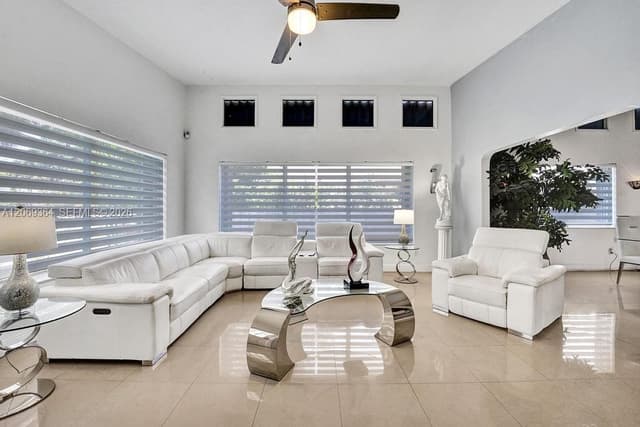 1750 71st St, Miami Beach FL 33141 - Miami Beach, FL - Photo 4