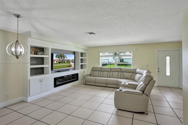 5451 Chicory Ln, Lake Worth FL 33463 - Lake Worth, FL - Photo 5