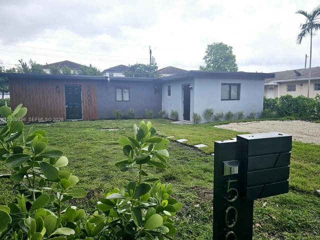 5000 SW 26th Ave, Dania Beach FL 33312 - Dania Beach, FL - Photo 2