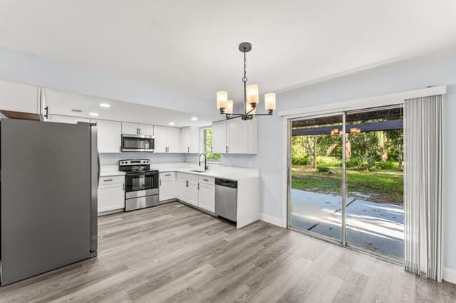 11852 47TH Road N, FL 33411 - Photo 5