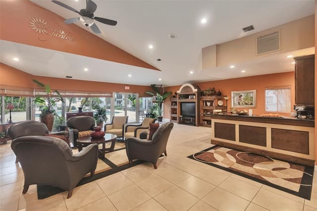 5760 Rock Island Rd # 339, Tamarac FL 33319 - Tamarac, FL - Photo 3