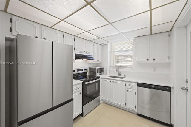 104 Paradise Harbour Blvd # 114, North Palm Beach FL 33408 - North Palm Beach, FL - Photo 6