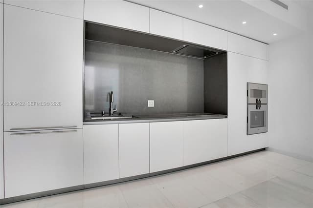300 Biscayne Boulevard Way # 3108, Miami FL 33131 - Miami, FL - Photo 6
