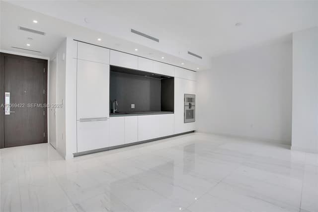 300 Biscayne Boulevard Way # 3108, Miami FL 33131 - Miami, FL - Photo 7