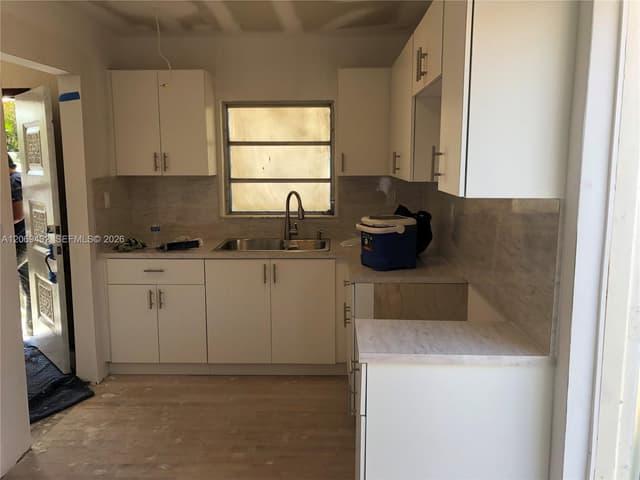 2053 SW 60th Ave, Miami FL 33155 - Miami, FL - Photo 5