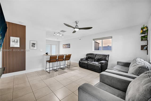 2710 NW 54th St, Tamarac FL 33309 - Tamarac, FL - Photo 3