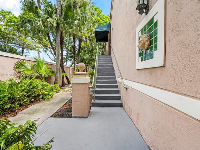 12106 Saint Andrews Pl # 202, Miramar FL 33025 - Miramar, FL - Photo 4