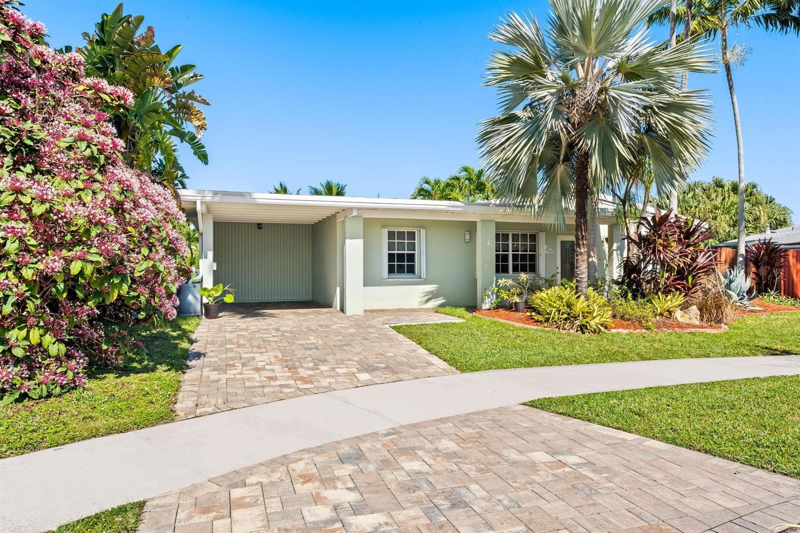 1175 GRANT Street, Hollywood FL 33019 - Hollywood, FL - Photo 1