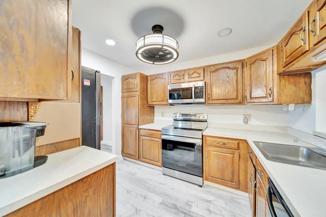 3485 Environ Boulevard # C504, Lauderhill FL 33319 - Lauderhill, FL - Photo 6