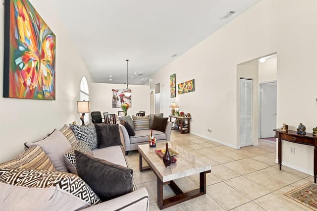 7778 NW 17th Place, Pembroke Pines FL 33024 - Pembroke Pines, FL - Photo 7