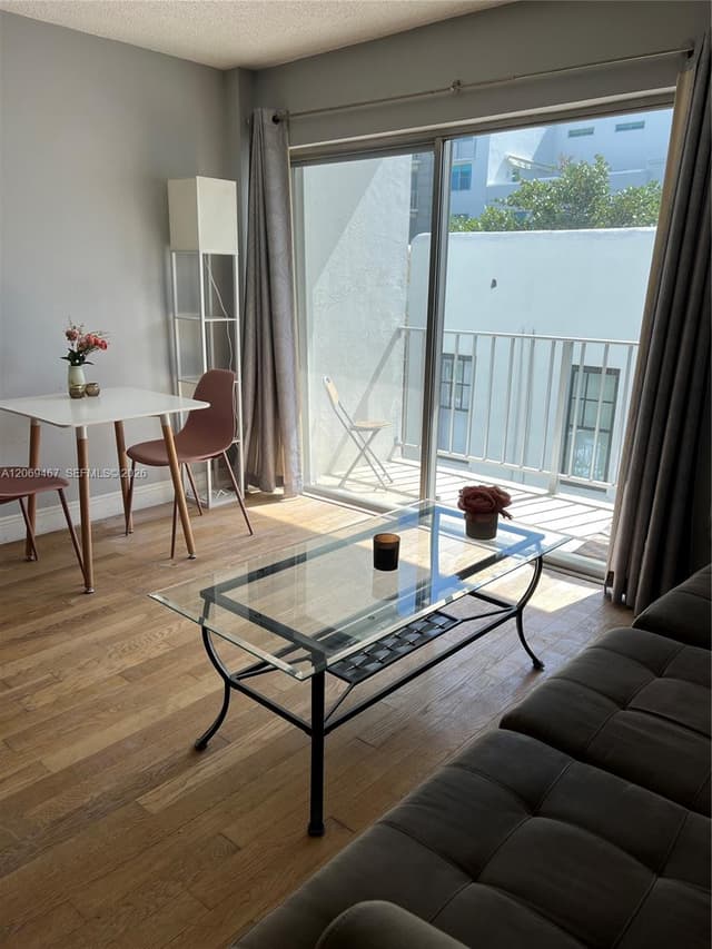 221 Meridian Ave # 305, Miami Beach FL 33139 - Miami Beach, FL - Photo 2