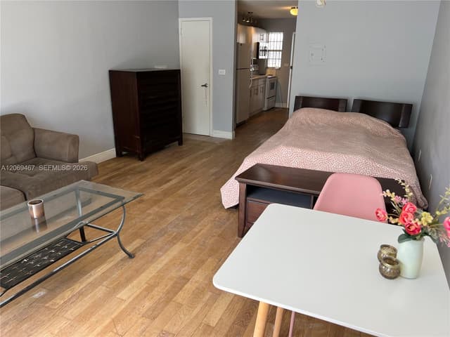 221 Meridian Ave # 305, Miami Beach FL 33139 - Miami Beach, FL - Photo 6