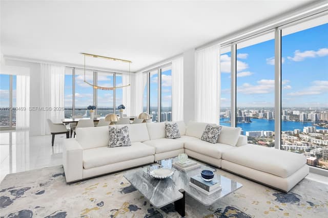 16901 Collins Ave # 5305, Sunny Isles Beach FL 33160 - Sunny Isles Beach, FL - Photo 3