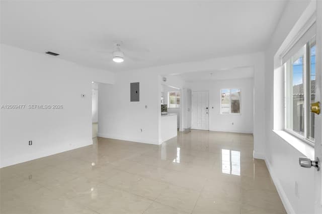 540 Beacom Blvd, Miami FL 33135 - Miami, FL - Photo 4