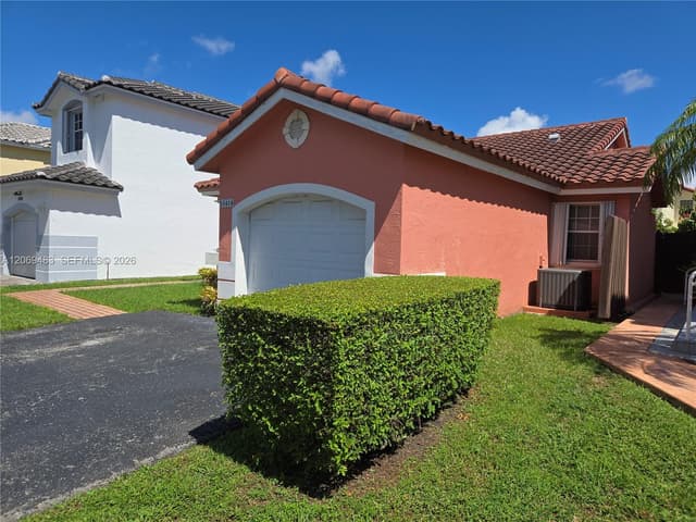 15416 SW 50th Ter, Miami FL 33185 - Miami, FL - Photo 2
