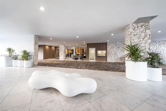 11 Island Ave # 906, Miami Beach FL 33139 - Miami Beach, FL - Photo 2