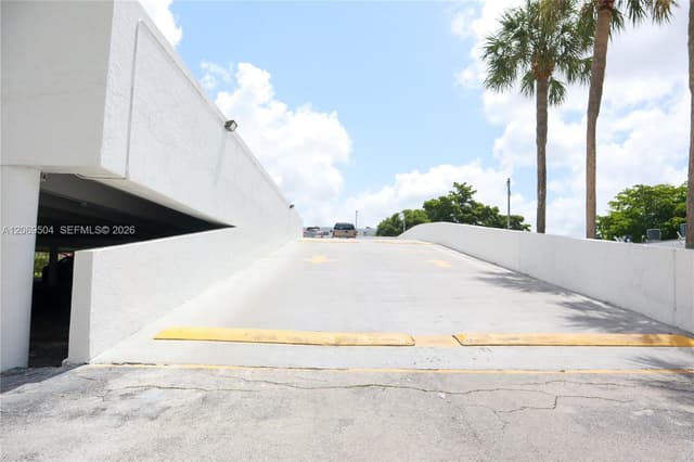 13951 Kendale Lakes Cir # 310A, Miami FL 33183 - Miami, FL - Photo 3