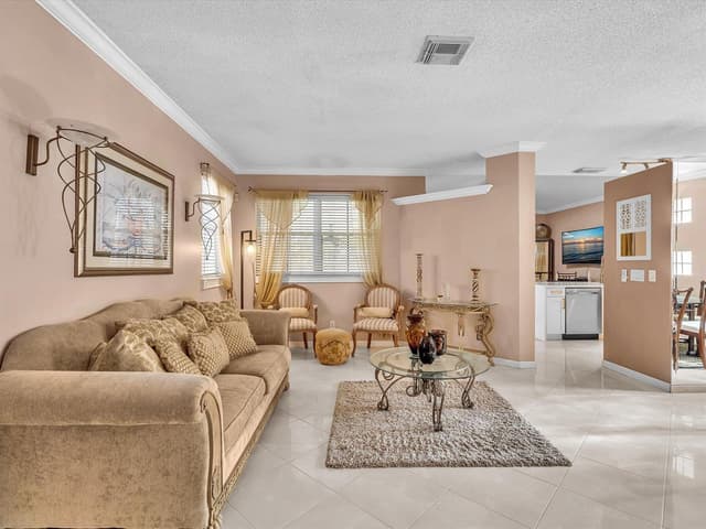 7549 NW 3rd Court, Plantation FL 33317 - Plantation, FL - Photo 3