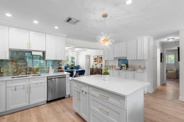 874 NW 2ND Avenue, Boca Raton FL 33432 - Boca Raton, FL - Photo 6