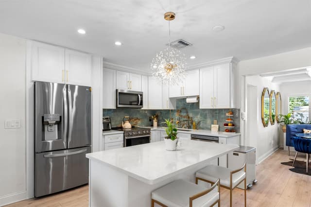 874 NW 2ND Avenue, Boca Raton FL 33432 - Boca Raton, FL - Photo 5