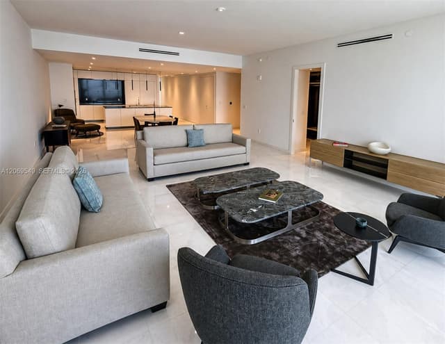300 Biscayne Blvd Way # 4404, Miami FL 33131 - Miami, FL - Photo 3