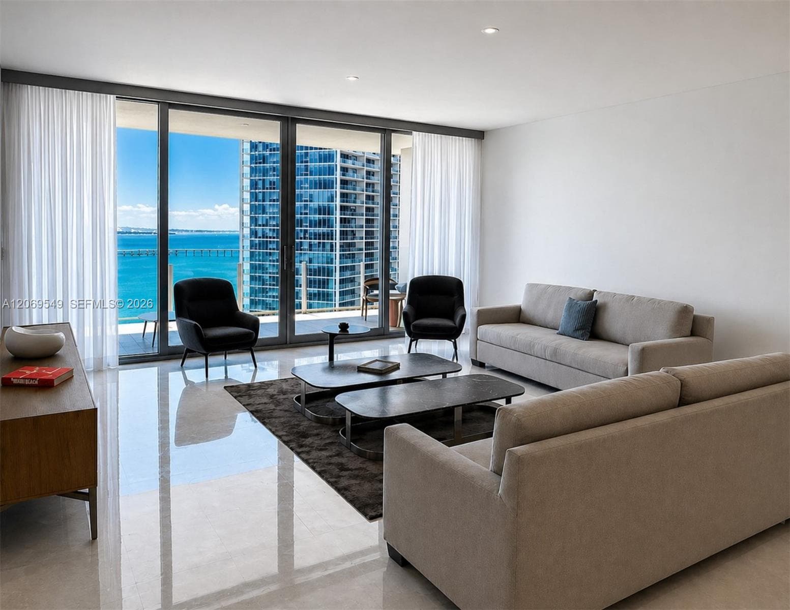 300 Biscayne Blvd Way # 4404, Miami FL 33131 - Miami, FL - Photo 1
