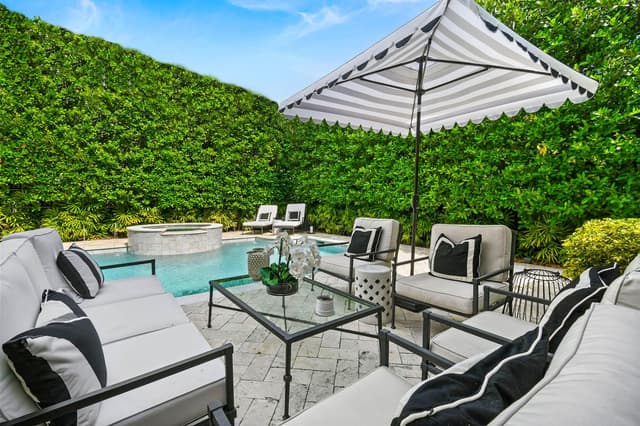 437 Chilean Avenue, Palm Beach FL 33480 - Palm Beach, FL - Photo 3