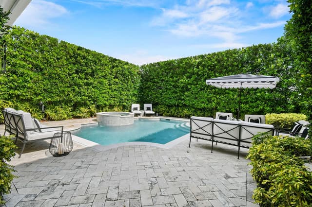 437 Chilean Avenue, Palm Beach FL 33480 - Palm Beach, FL - Photo 4