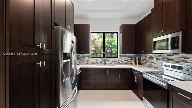 1419 SW 14th Ter, Miami FL 33145 - Miami, FL - Photo 7