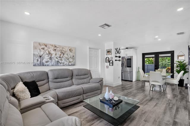 10660 SW 164th St, Miami FL 33157 - Miami, FL - Photo 6
