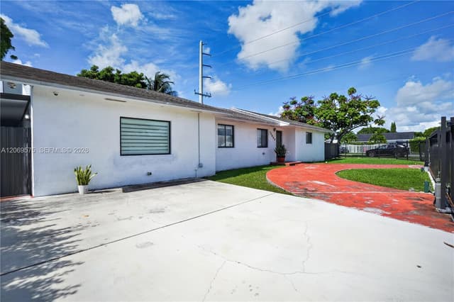 10660 SW 164th St, Miami FL 33157 - Miami, FL - Photo 4
