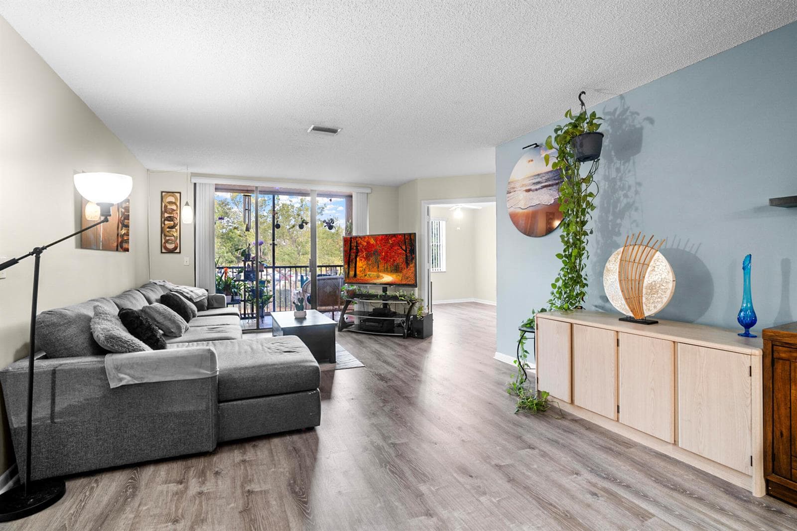 4161 Coral Tree Circle # 261, Coconut Creek FL 33073 - Coconut Creek, FL - Photo 1