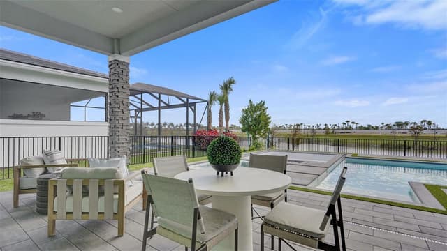 10204 Voltaire Place, Palm Beach Gardens FL 33412 - Palm Beach Gardens, FL - Photo 2