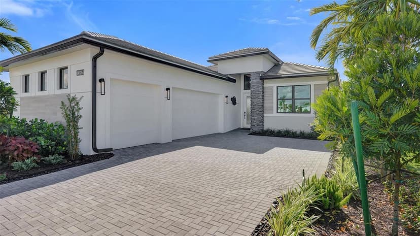 10204 Voltaire Place, Palm Beach Gardens FL 33412