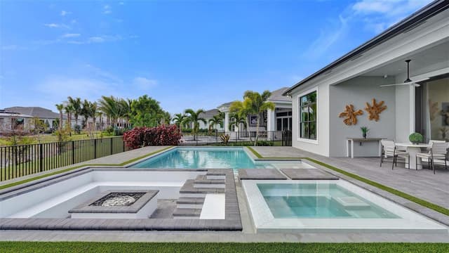 10204 Voltaire Place, Palm Beach Gardens FL 33412 - Palm Beach Gardens, FL - Photo 4