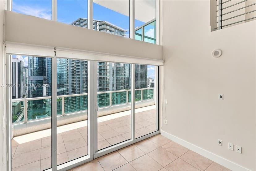 41 SE 5th St # 1908, Miami FL 33131