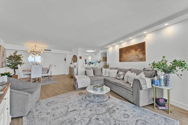 3500 Mystic Pointe Dr # 2107, Aventura FL 33180 - Aventura, FL - Photo 7