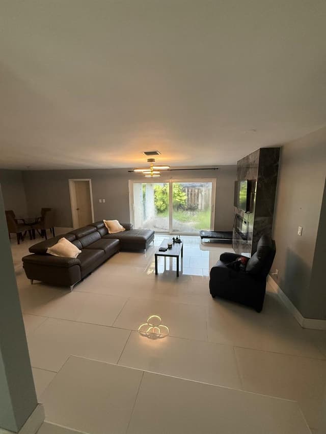 9321 NW 35TH Manor, Sunrise FL 33351 - Sunrise, FL - Photo 3