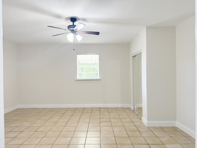 1229 15TH Avenue N, FL 33460 - Photo 7