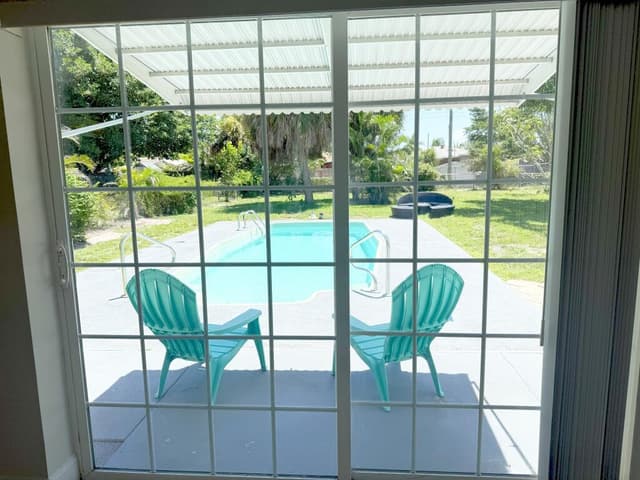 1229 15TH Avenue N, FL 33460 - Photo 5