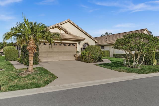 4787 Brighton Lakes Boulevard, Boynton Beach FL 33436 - Boynton Beach, FL - Photo 2