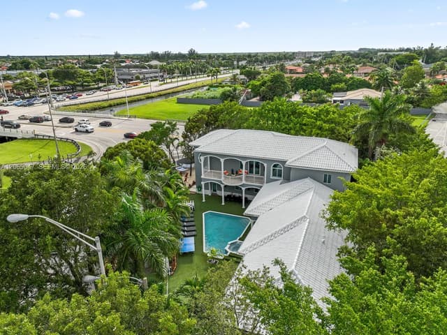 12141 Walsh Blvd, Miami FL 33184 - Miami, FL - Photo 6