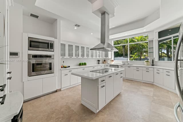 12141 Walsh Blvd, Miami FL 33184 - Miami, FL - Photo 7