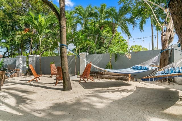 12141 Walsh Blvd, Miami FL 33184 - Miami, FL - Photo 3