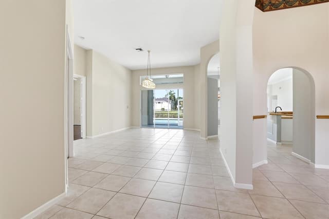533 Cypress Green Circle, Wellington FL 33414 - Wellington, FL - Photo 4