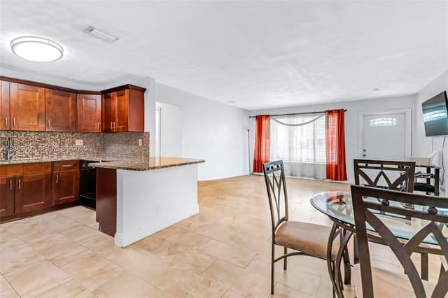 6270 NW 16th Ct, Sunrise FL 33313 - Sunrise, FL - Photo 7