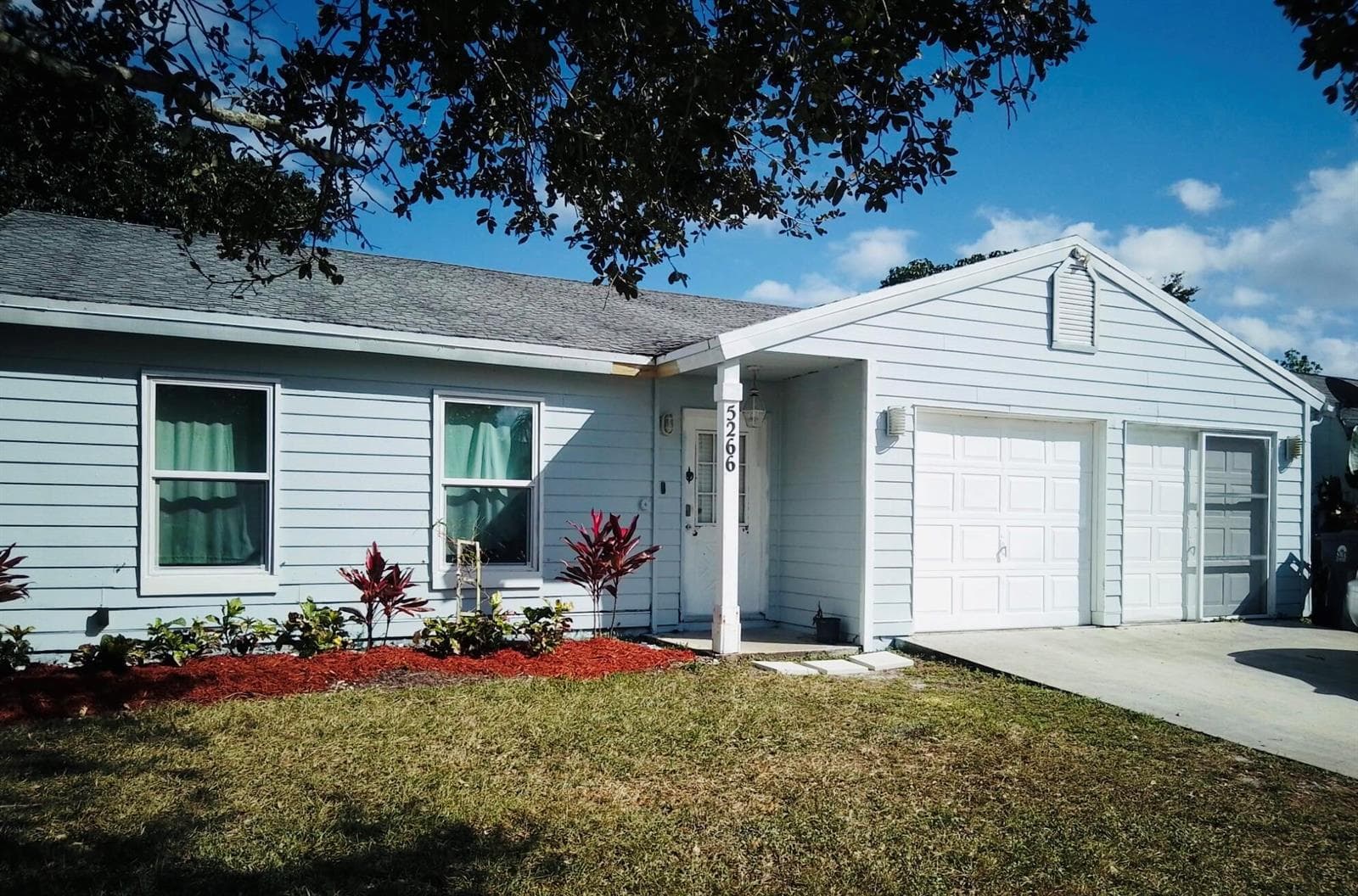 5266 HARWOOD Lane, Lake Worth FL 33467 - Lake Worth, FL - Photo 1