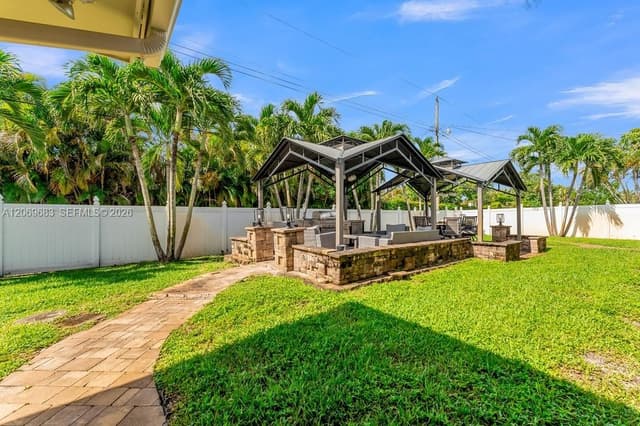 4812 Van Buren St, Hollywood FL 33021 - Hollywood, FL - Photo 7